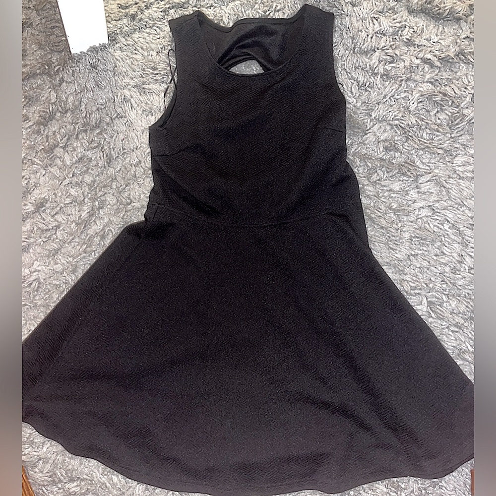 PLAIN BLACK formal dress for formal occasions. ages 9-13
